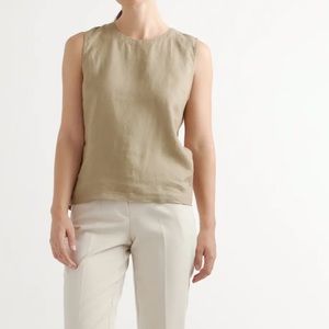 🧁NWT-QUINCE LINEN SLEEVELESS BLOUSE